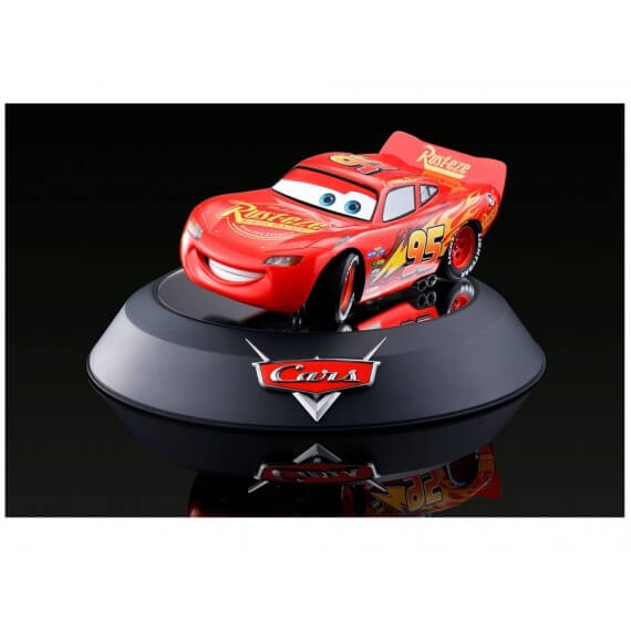 Réplique Disney - Flash MCqueen Chogokin 20cm