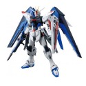 Maquette Gundam - Freedom Gundam Ver. 2.0 Gunpla MG 1/100 18cm