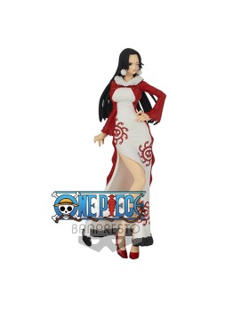 Figurine One Piece - Boa Hancock Winter Style Glitter&Glamours 25cm